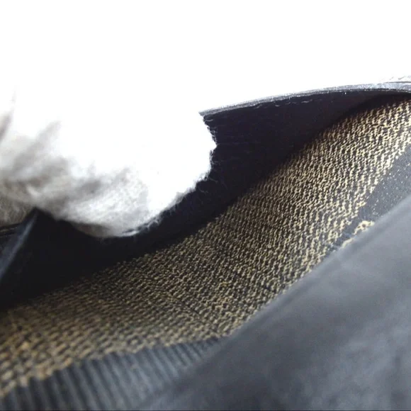 Authentic Fendi Brown and Black Key Holder - Picture 14 of 15